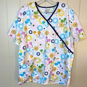 Size Large Disney Scrub Top Mickey Mouse / Colorful !!
